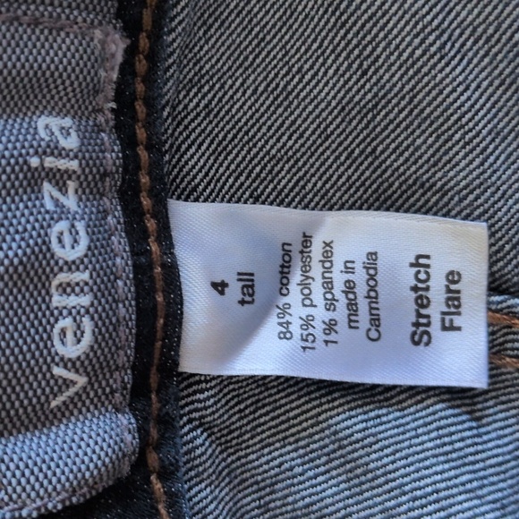 NWT Lane Bryant Venezia Stretch Flare Jeans - 4 Tall (18/20) - Picture 7 of 7